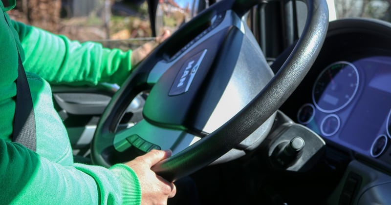 Prix permis C + FIMO : le vrai budget à prévoir pour se lancer