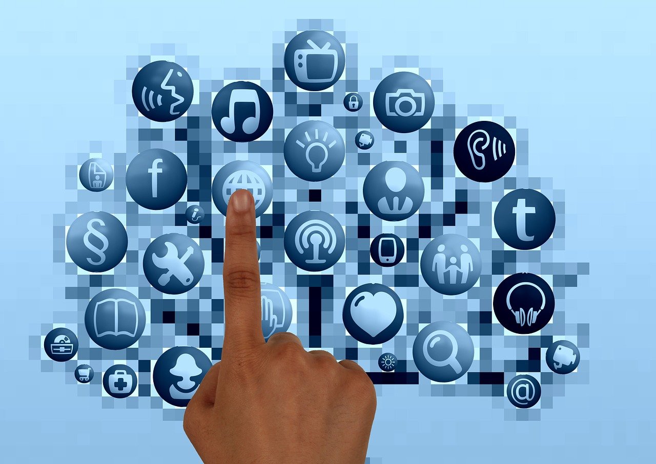 découvrez comment améliorer vos relations professionnelles grâce au networking : conseils, astuces et stratégies pour développer efficacement votre réseau et booster votre carrière.