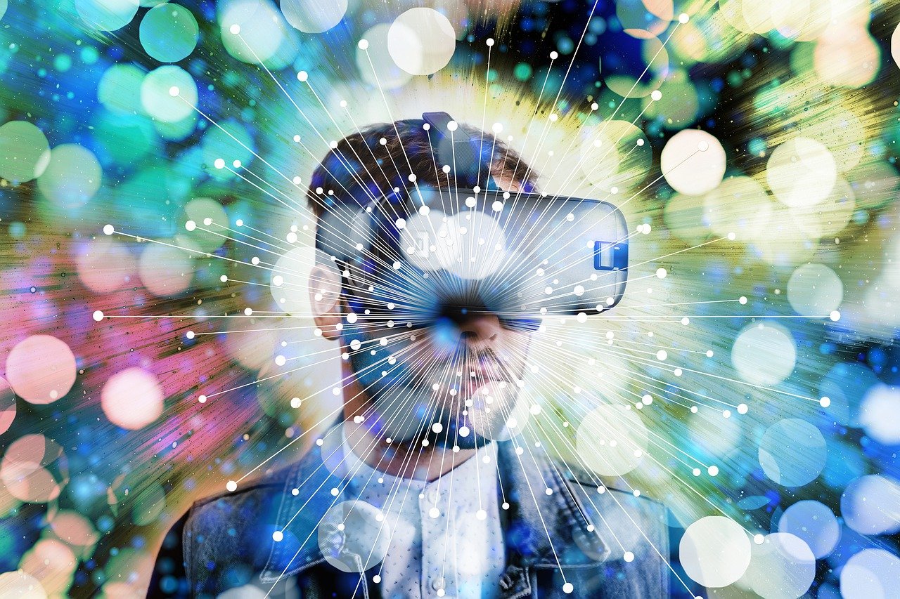 découvrez la réalité virtuelle : une technologie immersive qui vous transporte dans des mondes interactifs pour le divertissement, l'apprentissage et la formation professionnelle.
